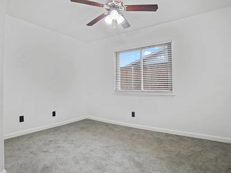 3317 John Muir Ct — Photo 9