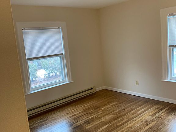 5th image of 25 Fulton St #2
