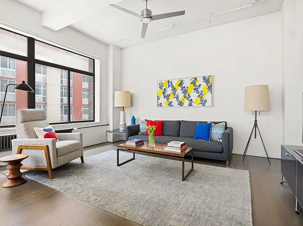 348 W 36th St APT 6N, New York, NY 10018