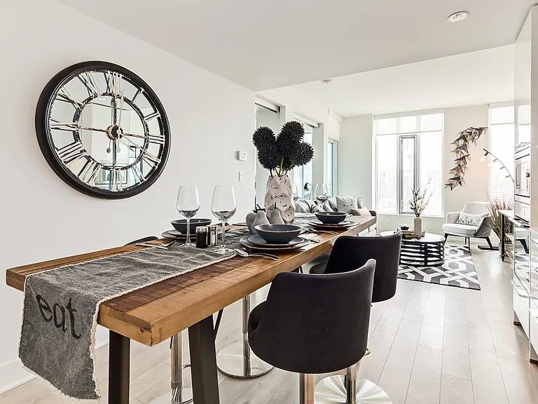 901 10th Ave SW #1707 — Photo 9