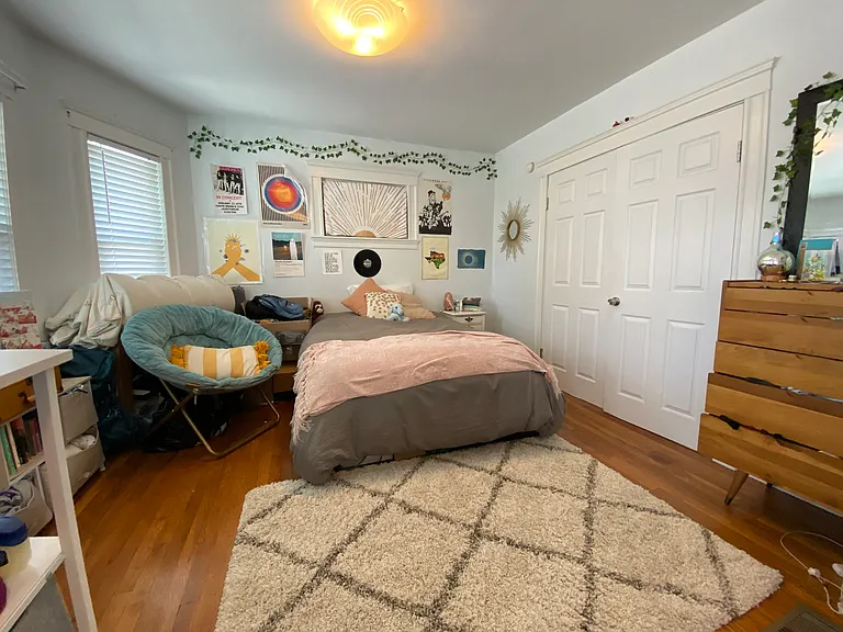 2-4 Vassar St #1 — Photo 6