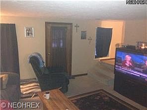 5th image of 16728 Parkview St