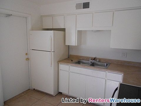 3rd image of 10827 N 18th Ave APT 3