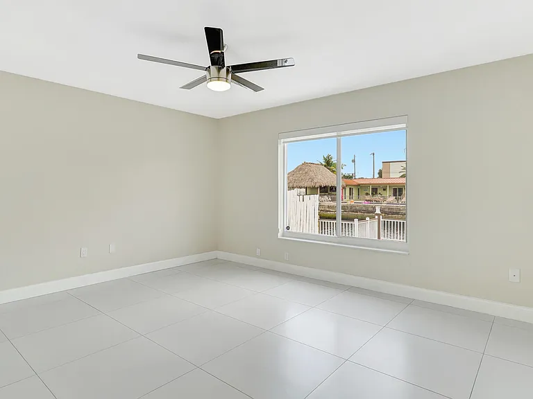1412 NE 53rd Ct — Photo 34