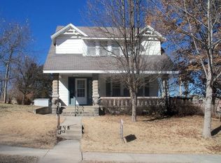 105 W Walnut St, Boonville, MO 65233