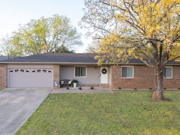 410 Maple Shade Rd