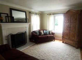 8778 Broadview Rd, Broadview Heights, OH 44147