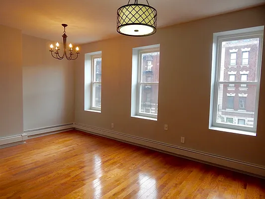 Rented by Corley Realty Group | media 37