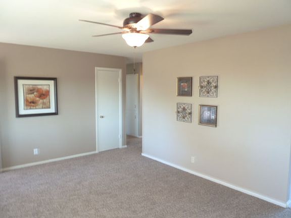 5th image of 306 Todd Ln