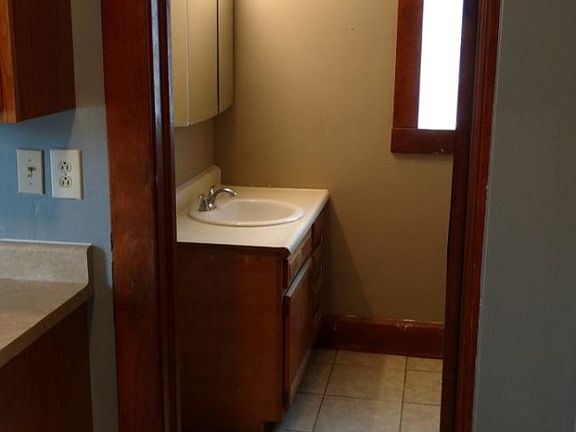 half bath main level