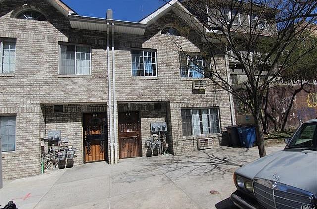 1st image of 159 W 195th St