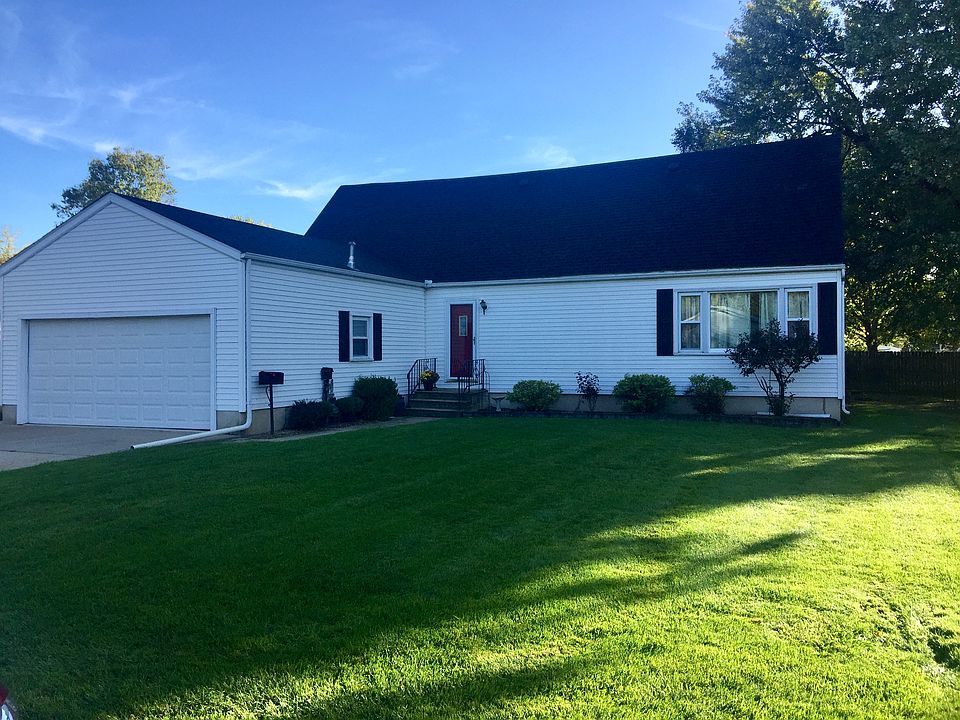1st image of 240 Anita Dr