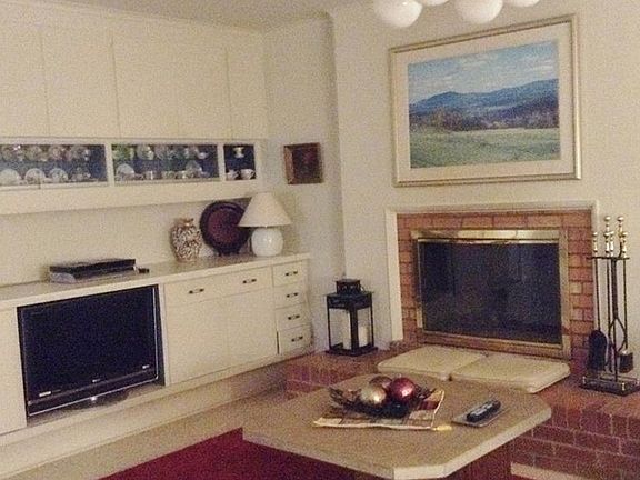 4th image of 2201 River Oaks Cir