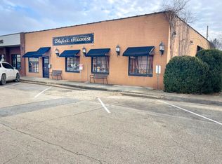 117 S Locust St, Dexter, MO 63841