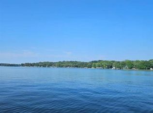 7801 N Upper Hambridge Dr, Monticello, IN 47960