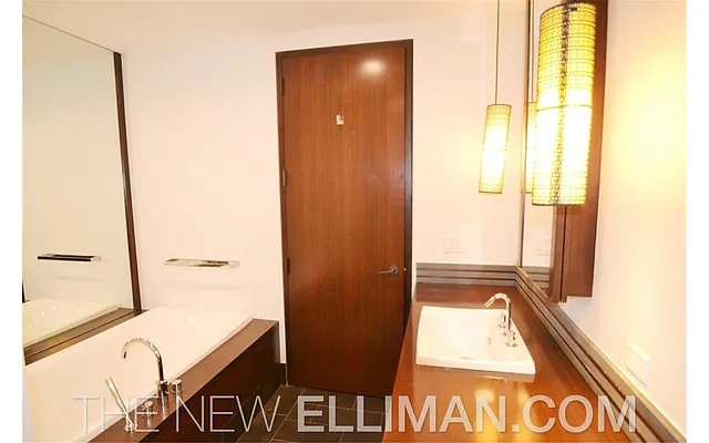 Rented by Douglas Elliman | media 33