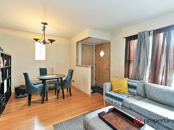 Living Room / Dining Room