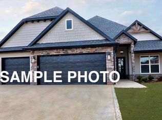 1211 Red Maple St, Centerton, AR 72719