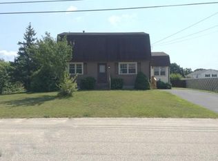 19 Spencer Dr, Westerly, RI 02891