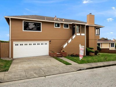 110 Eastridge Cir, Pacifica, CA, 94044