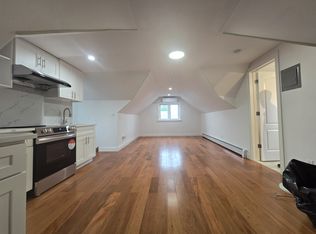 4569 Parsons Blvd #4, Flushing, NY 11355