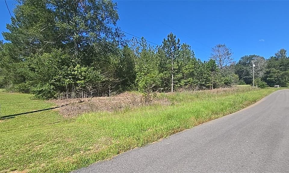 1st image of 44258 Deer Run Dr