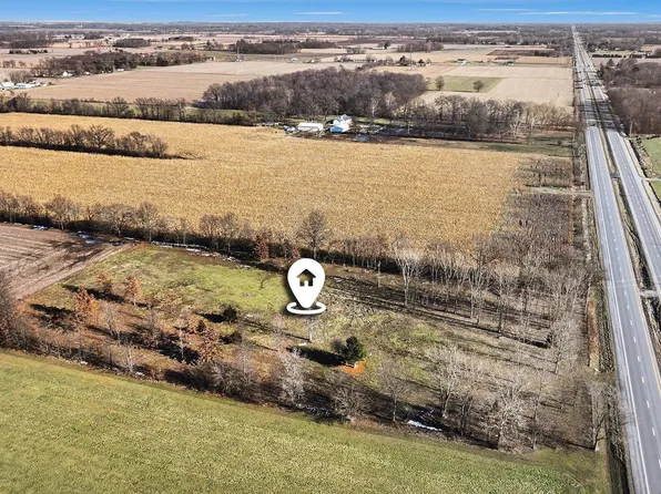 30057 State Road 2 Rd, New Carlisle, IN 46552