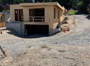 3745 W Commodore Way, Seattle, WA 98199