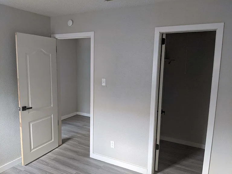 301 Avenue U #201 — Photo 7