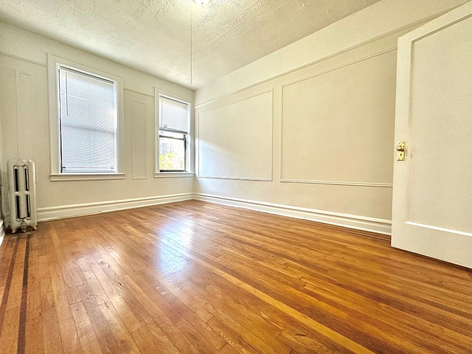 1st image of 3150 33rd St APT 6a