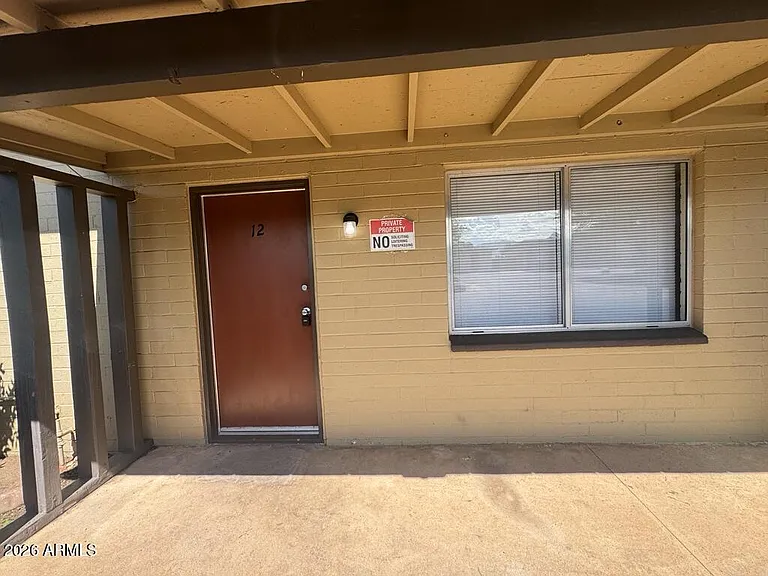 1800 E Fry Blvd #12 — Photo 2