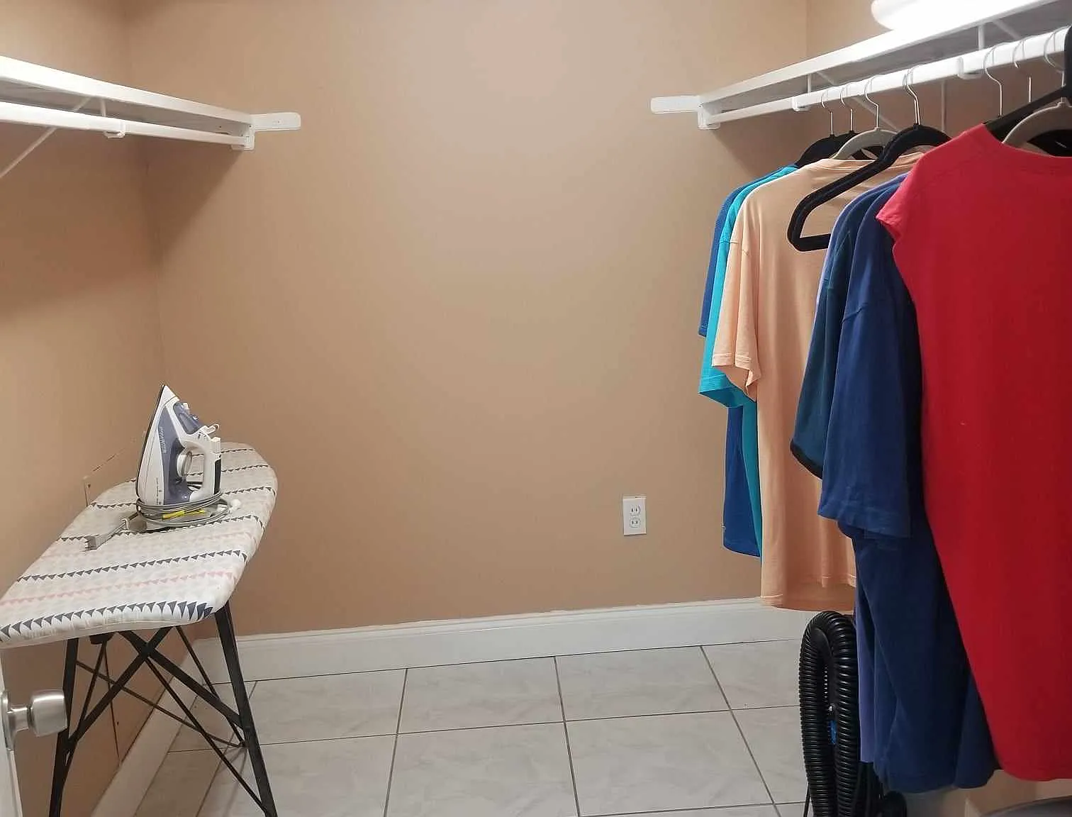 2 bed, 1075 sqft, $2,475 — Photo 3