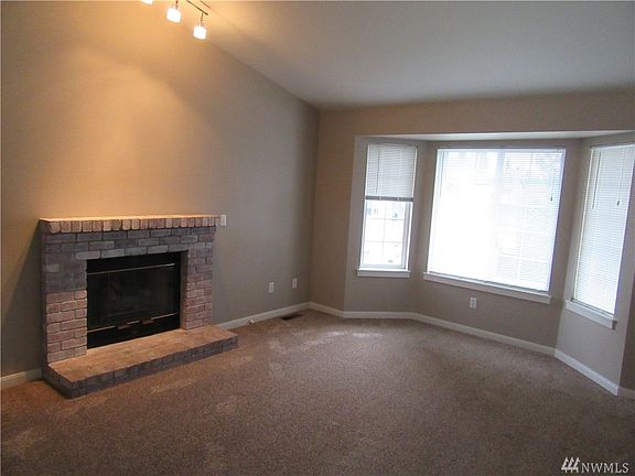 2nd image of 6301 55th Pl NE