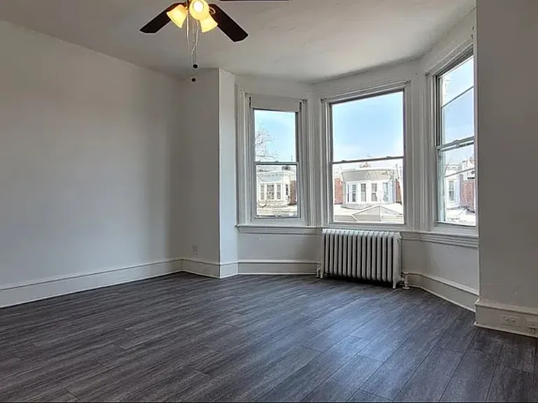 4618 N Camac St #2 — Photo 9