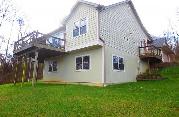 5th image of 15962 Oak Hill Ln