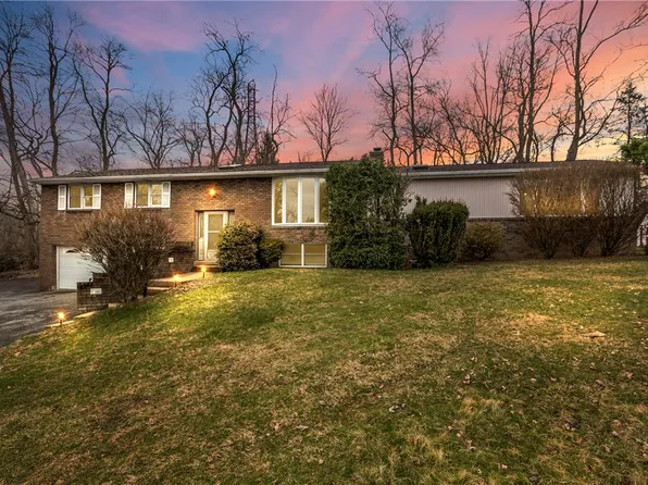 826 Margaretta St, Turtle Creek, PA 15145