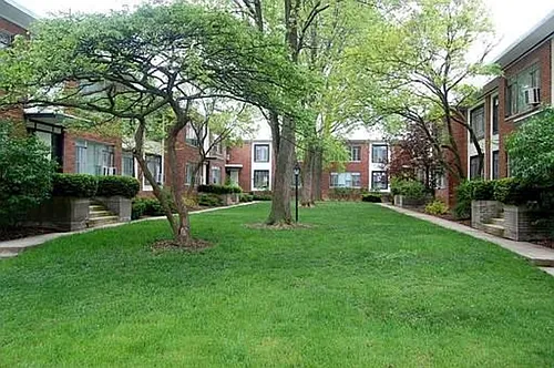 1933 Hickory Apartments LLC Photo 1