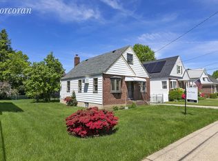 85-62 263rd St, Queens, NY 11001