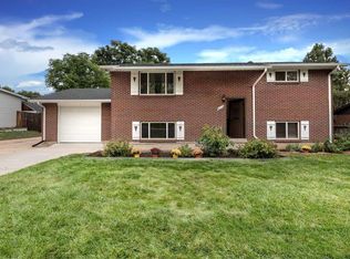 6842 Ammons St, Arvada, CO 80004