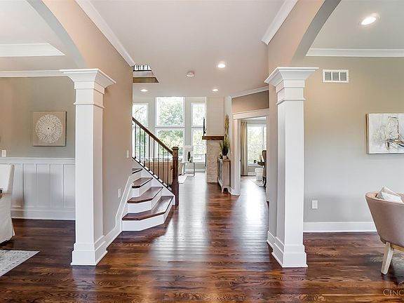 5th image of 2108 Clough Chase Dr
