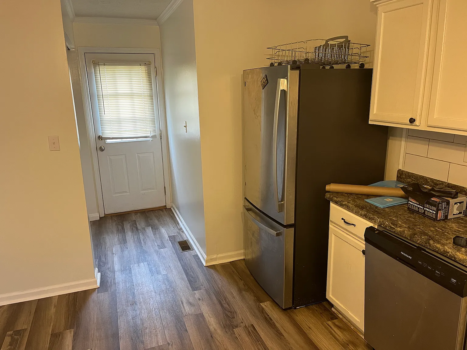 3 bed, 1092 sqft, $1,200 — Photo 3