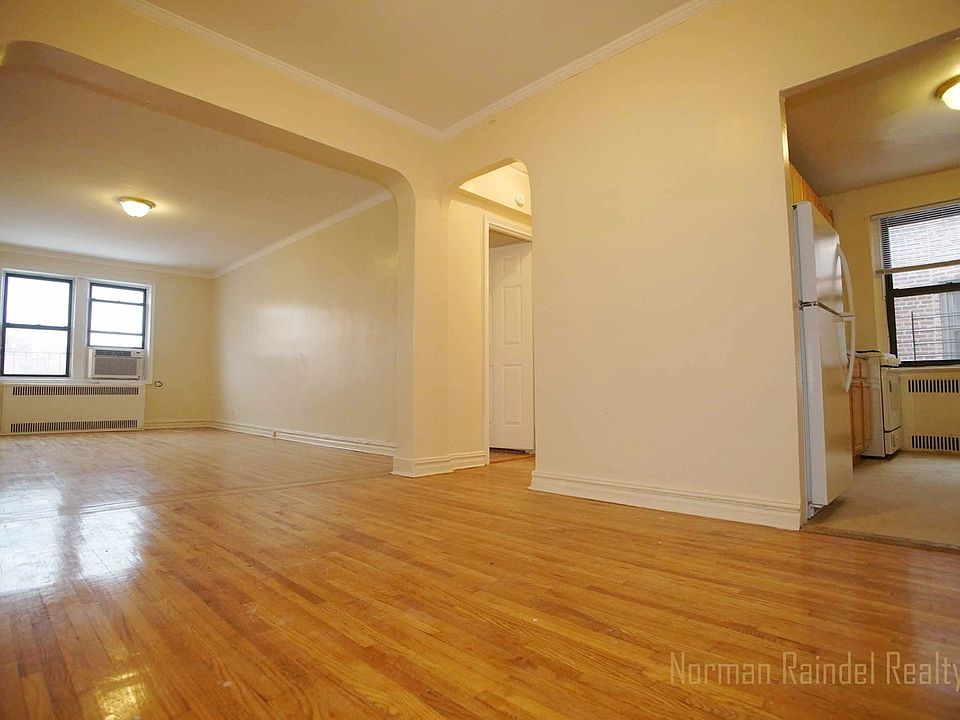 1st image of 1900 Avenue W APT 6D