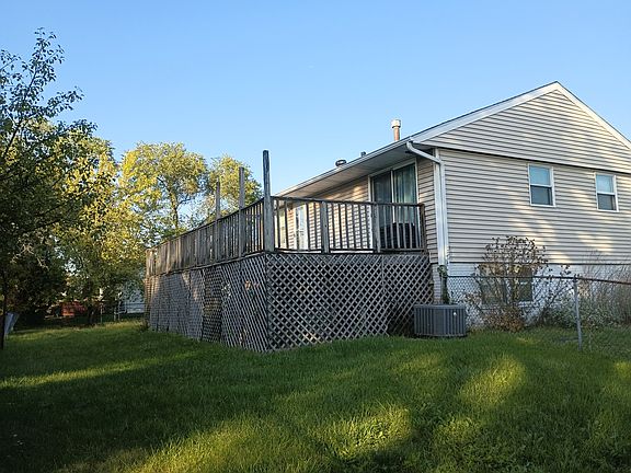 4th image of 22420 Brookwood Dr