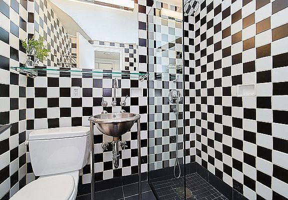 5th image of 237 Madison Ave #601