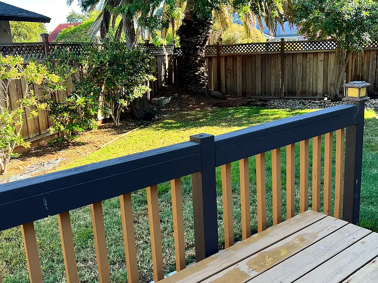 450 Neptune Dr — Photo 12