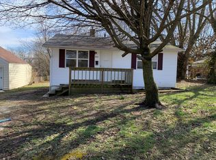 420 N Fulton St, Marshfield, MO 65706