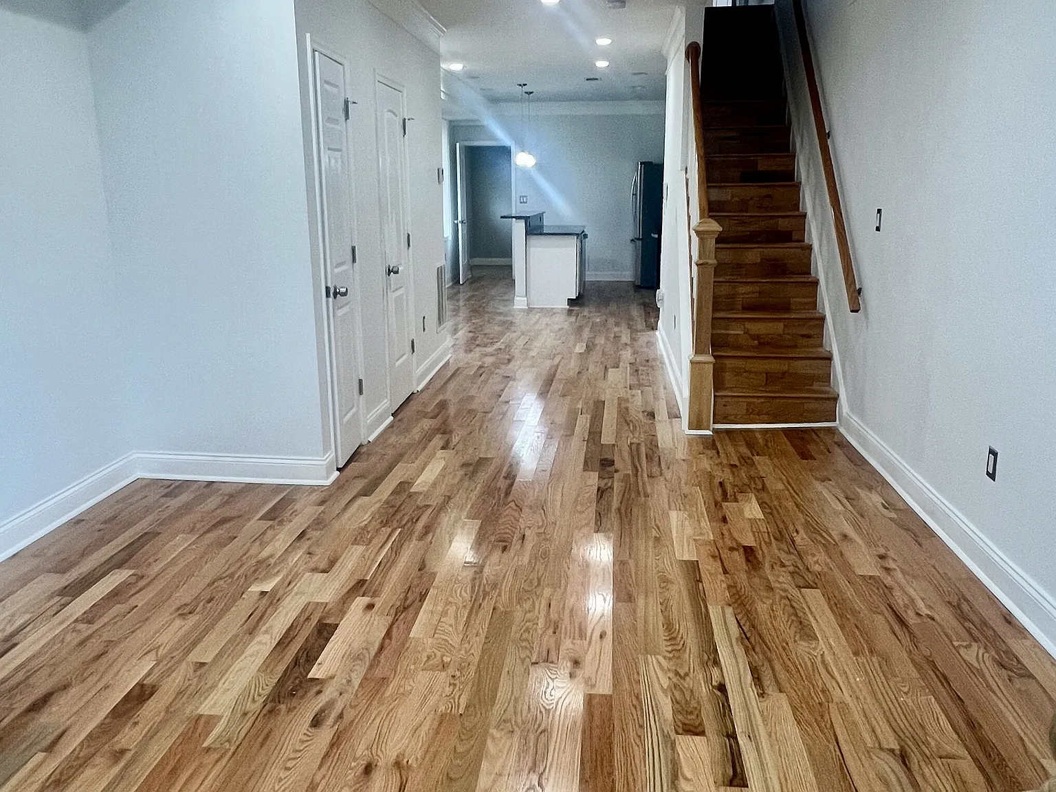 2922 East Monument Street - - — Photo 2