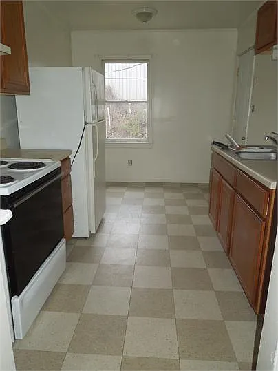 1437 Landis Ave #5 — Photo 4