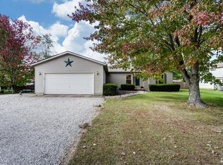 140 Cadillac Rd SW, Pataskala, OH 43062