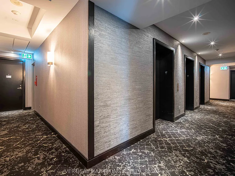 18 Yorkville Ave #1707 — Photo 5